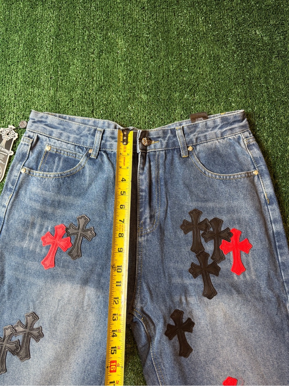 Straight Men’s Denim Jeans with Red & Black Cross Patches - Picture 11 of 12